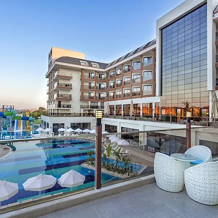 Glamour & Hotel 5*